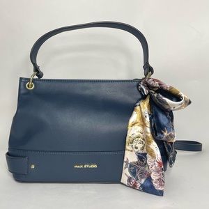 Max Studio Handbag / Shoulder Bag